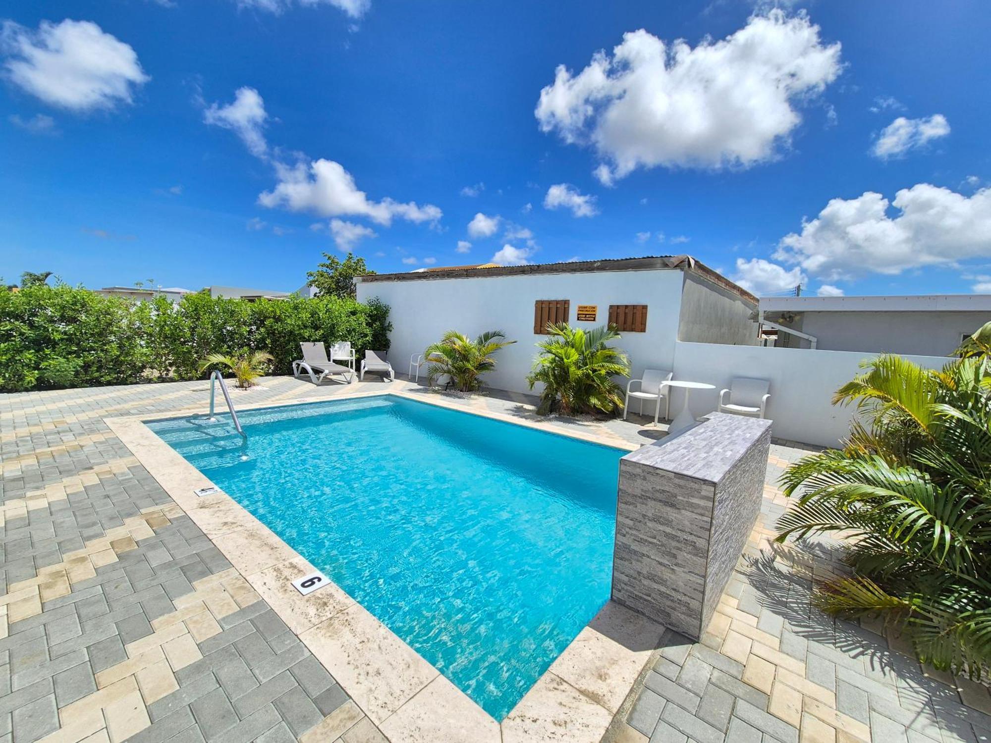 Ocean Breeze Apartments In Aruba Oranjestad Esterno foto